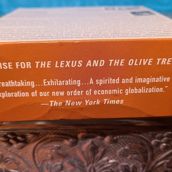 The World Is Flat, Book on CD, 15 Disks - Picture 4 of 4